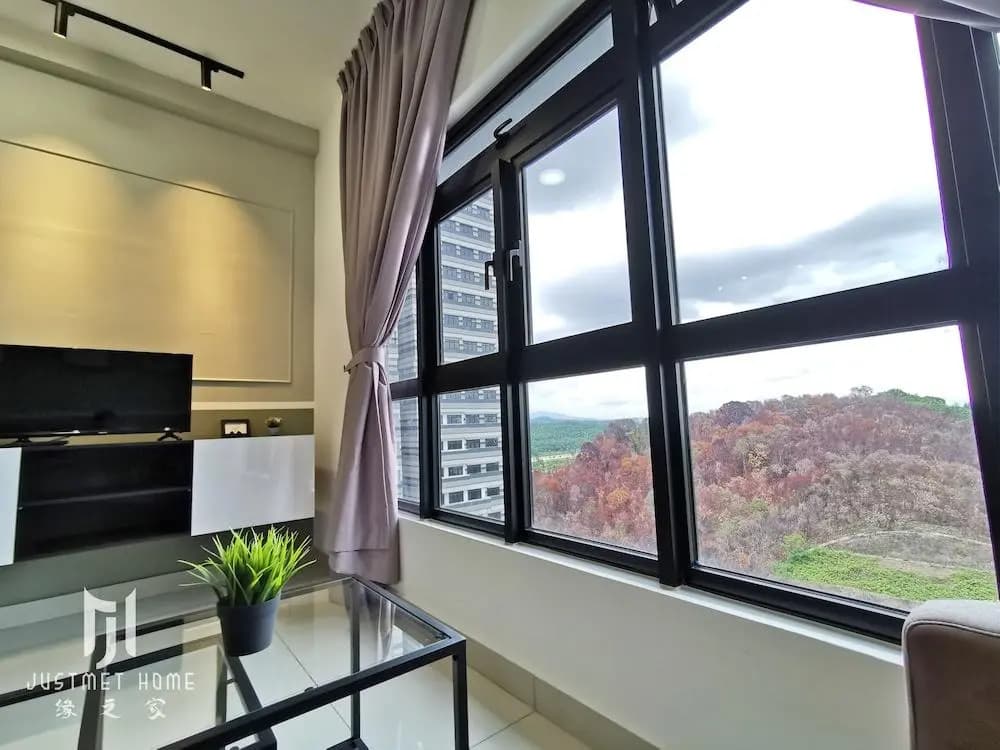 Meridin Medini Apartments - photo 24