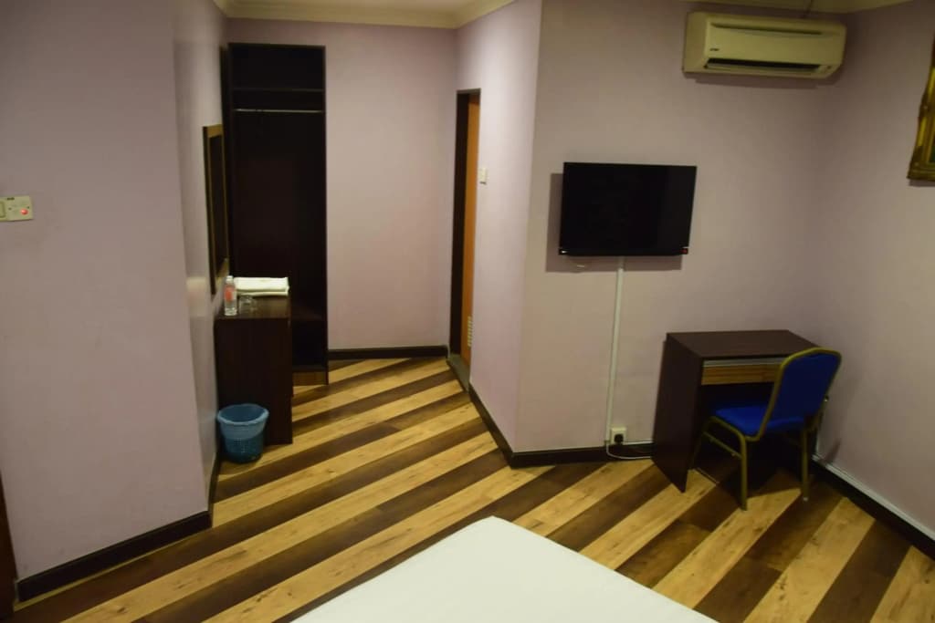 Sai Villa Hotel Near KLIA & KLIA2 - photo 1