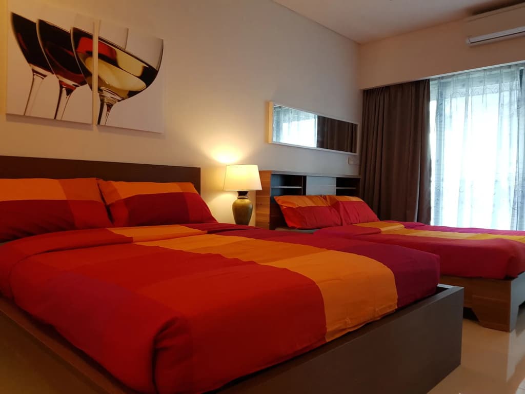 Summer Suites Vacation Home - photo 5