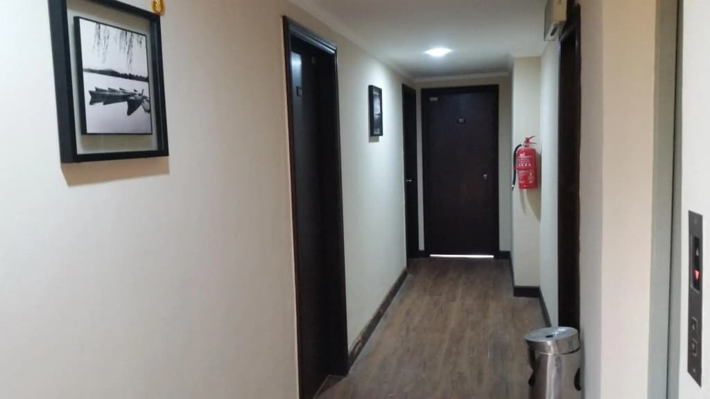 Sri Iskandar Hotel - photo 18