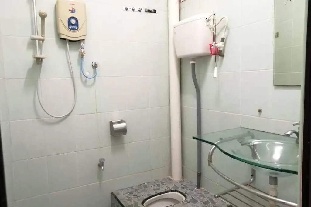 Kulai Dream Homestay 4room 16pax @near Kulai Aeon, JPO, Senai Airport, Legoland - photo 7