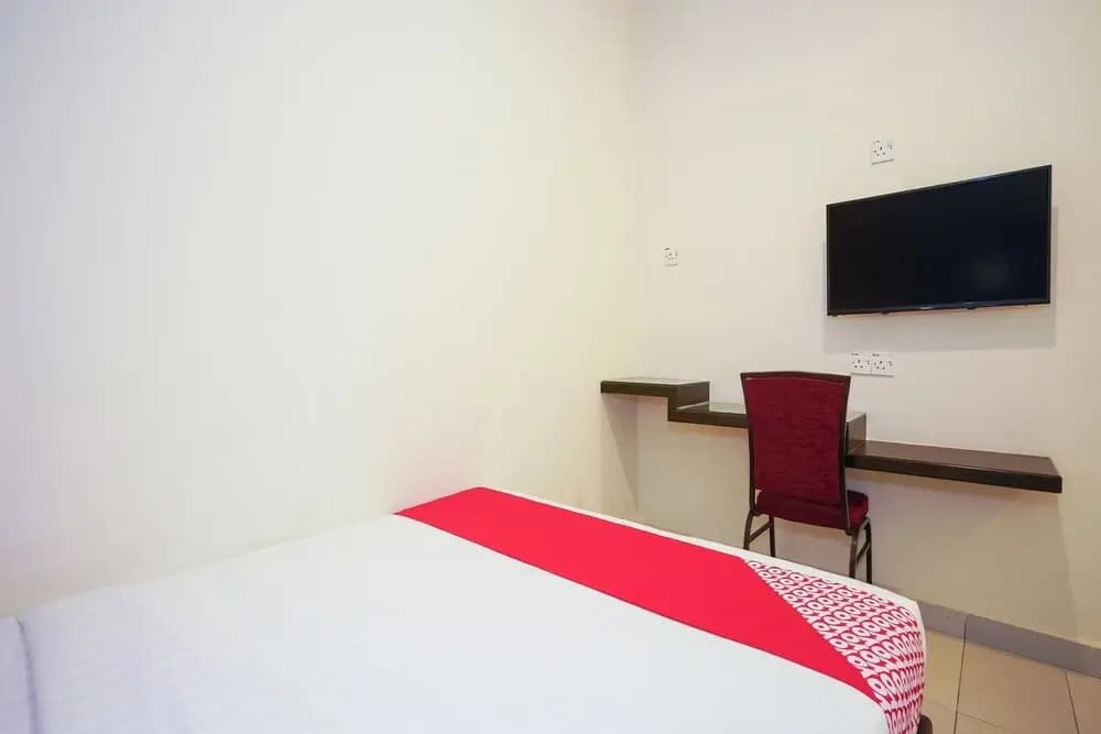 Dancenter Near Petronas Kampung Koh, Jj Hotel - photo 33