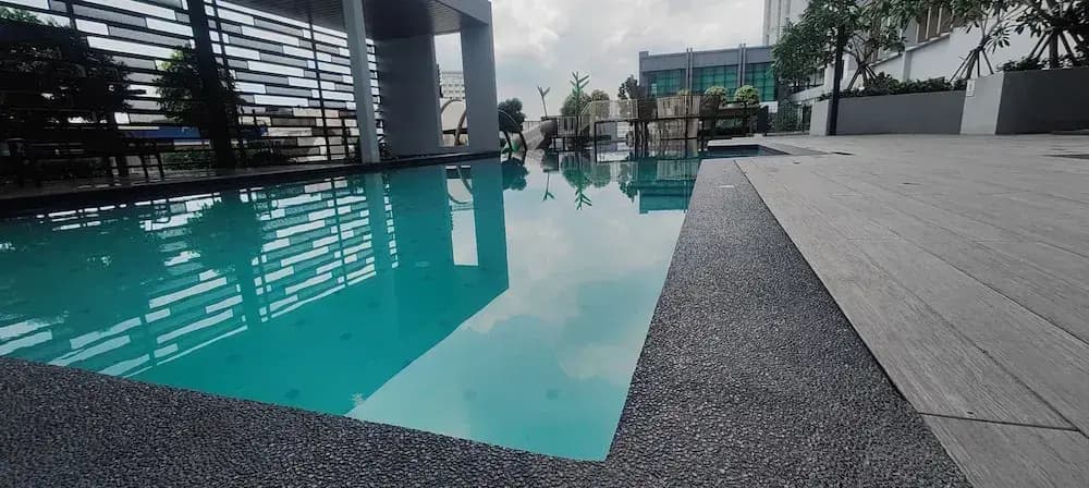 THR1 Cozy Studio with Netflix SKYTREES - photo 13