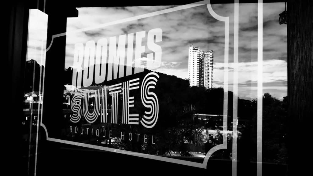 Roomies Suites - photo 1