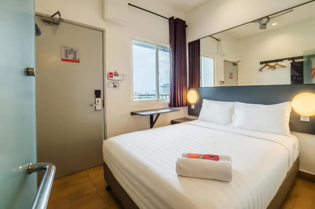 Tune Hotel KLIA Aeropolis - photo 36