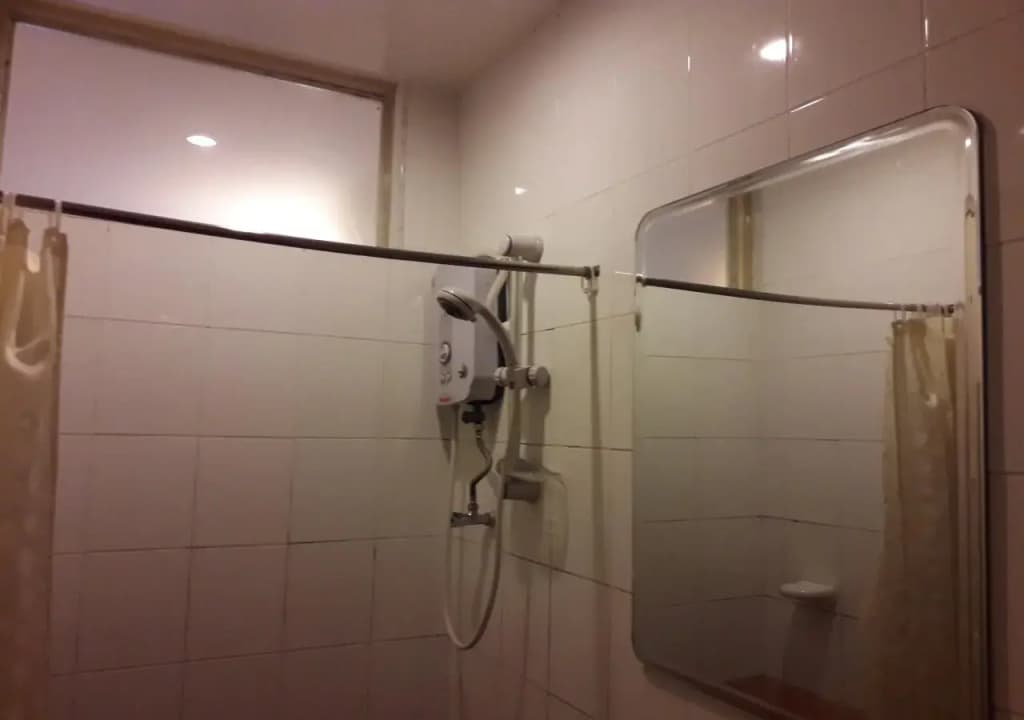 The Cottage Hotel - photo 10