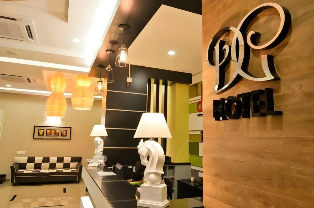 De Champs Hotel - photo 15