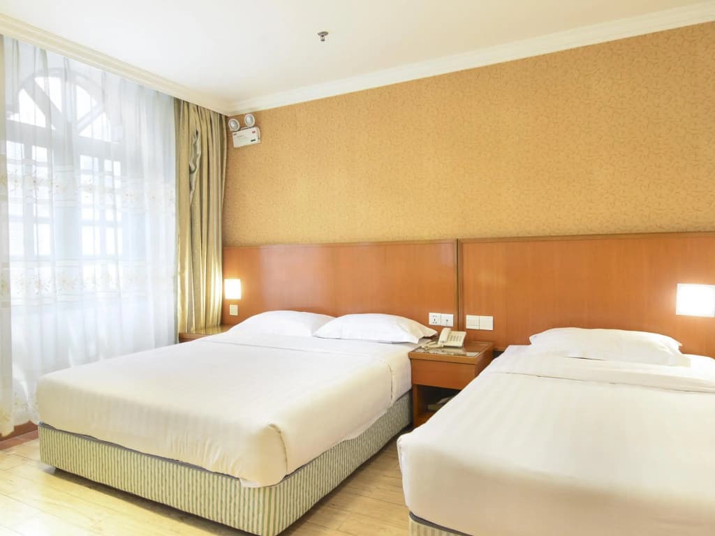 Cardogan Hotel - photo 4
