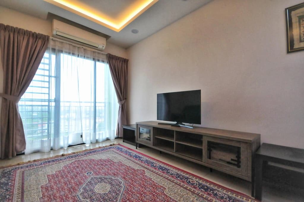 Rusnoor Homestay Alami Residensi 2-17-2 - photo 6
