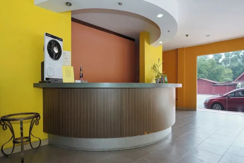 Dancenter Near Shell Jalan Iskandar Shah, Orchard - photo 2