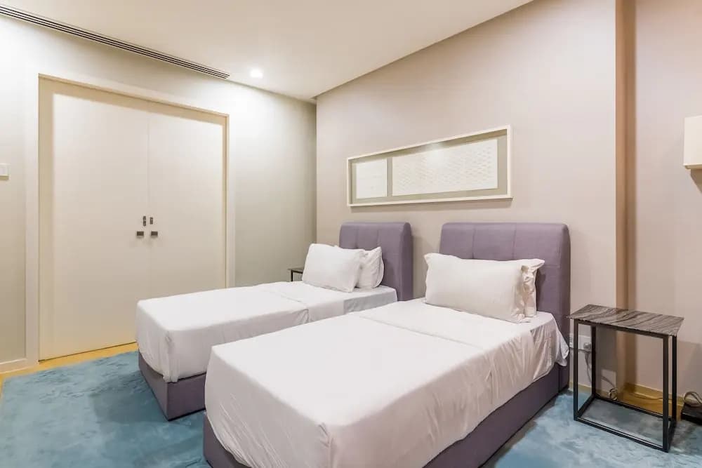 188 Suites by NamaStay - photo 6