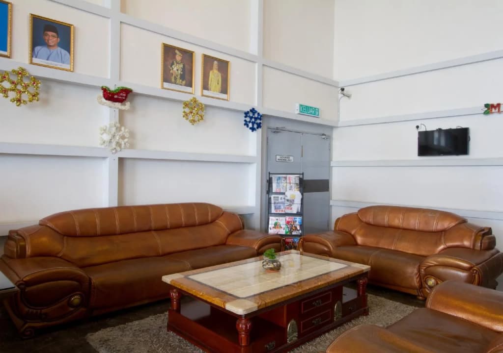Bayu Marina Resort - photo 13