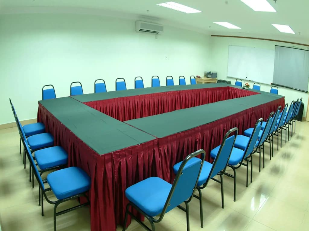 Li Hua Hotel Bintulu - photo 15