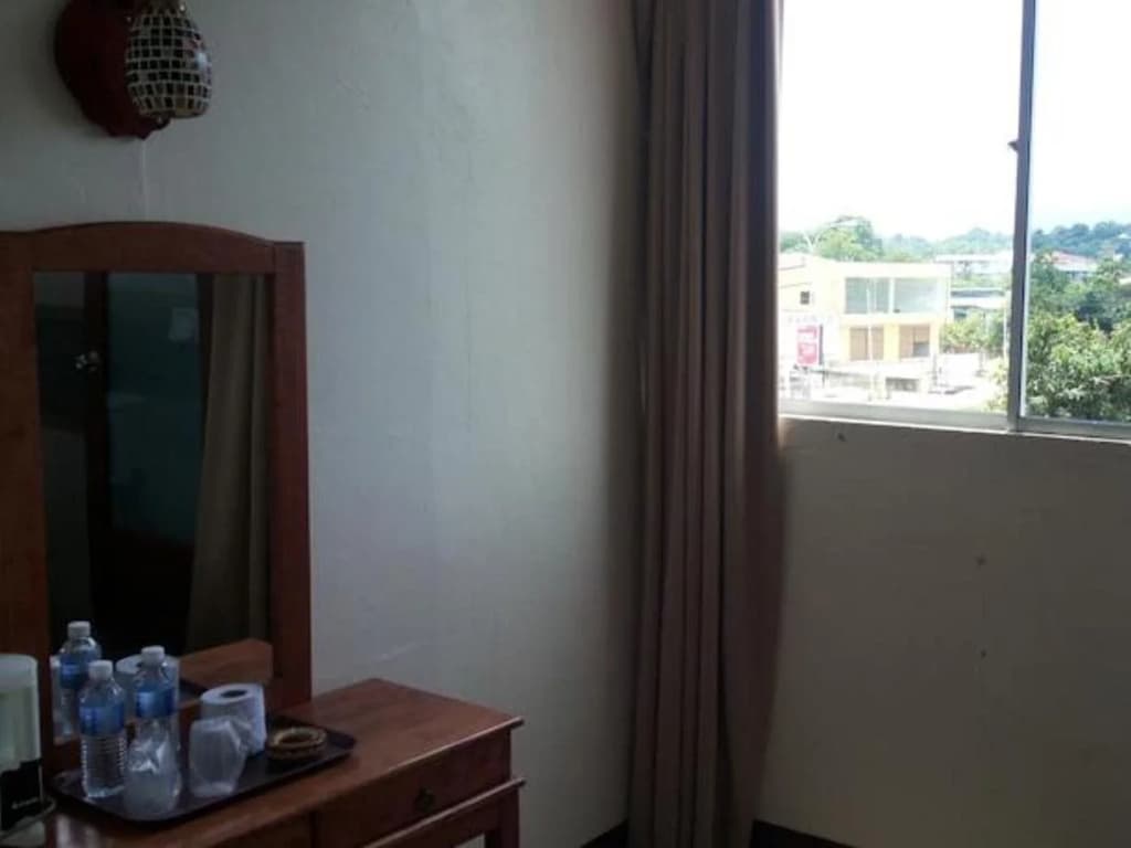 Hotel Holiday Park - photo 6