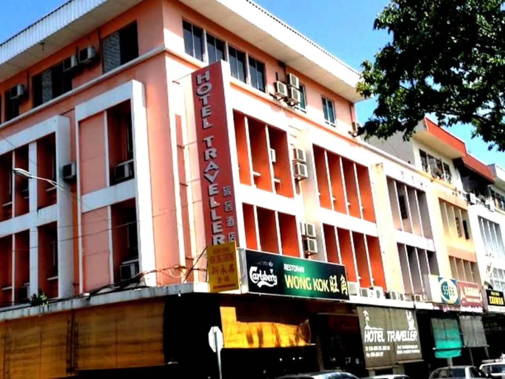 Hotel Traveller - photo 21