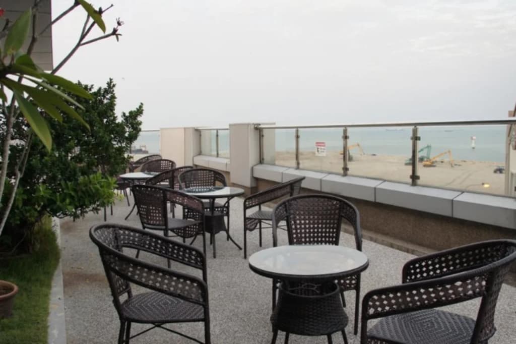 Green Town Hotel & Resort Melaka - photo 17