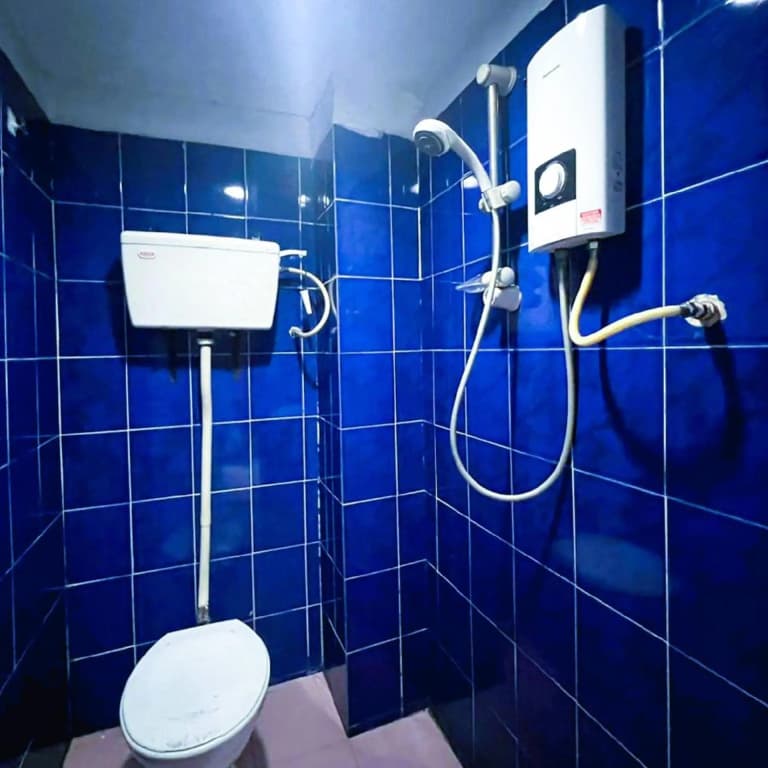 New Wave Hotel Seri Kembangan - photo 21