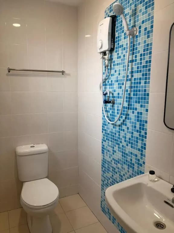 Aman Inn Hotel - photo 9