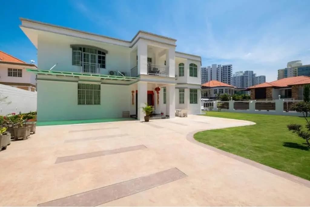 6, Persiaran Tanjung Bunga 3 - photo 22