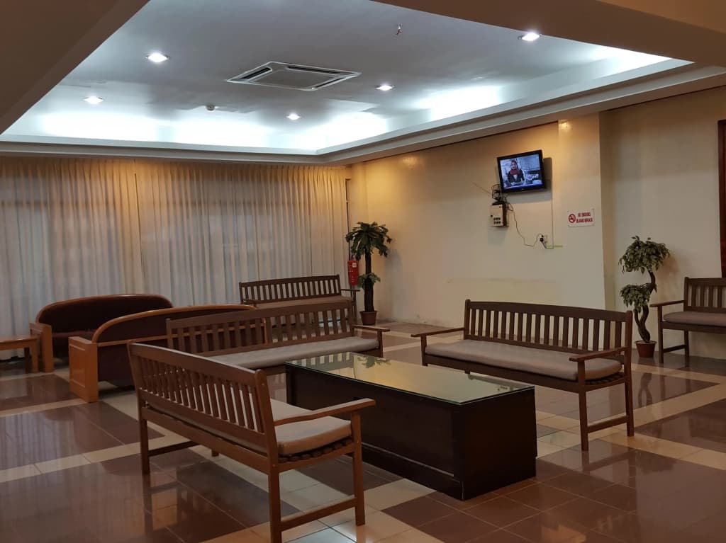 Hotel Meligai Kapit - photo 9