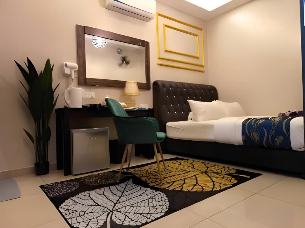 Ghazrin's Classic Hotel - photo 13