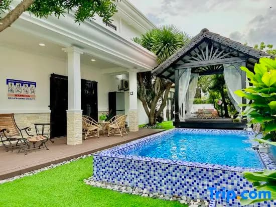 Garden HomeStay TownArea Karaok Mahjong PrivatePool By Heystay Management - photo 1