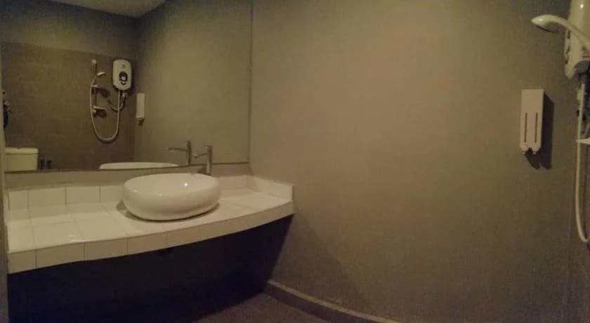 Z Hotel Cyberjaya - photo 10