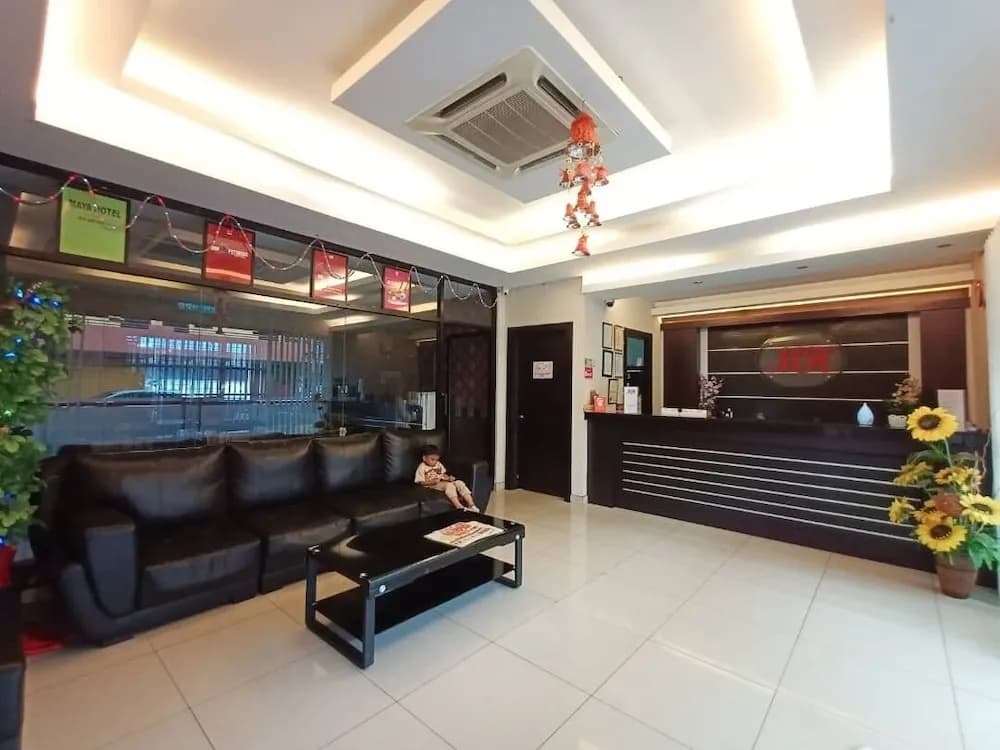 Maya Hotel - photo 2