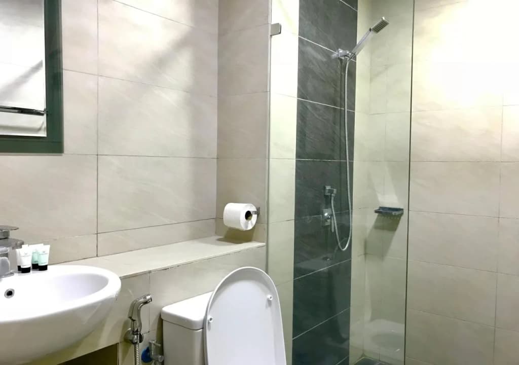 Sunset Seaview Vacation Condos City Centre @ IMAGO Shopping Mall - photo 7