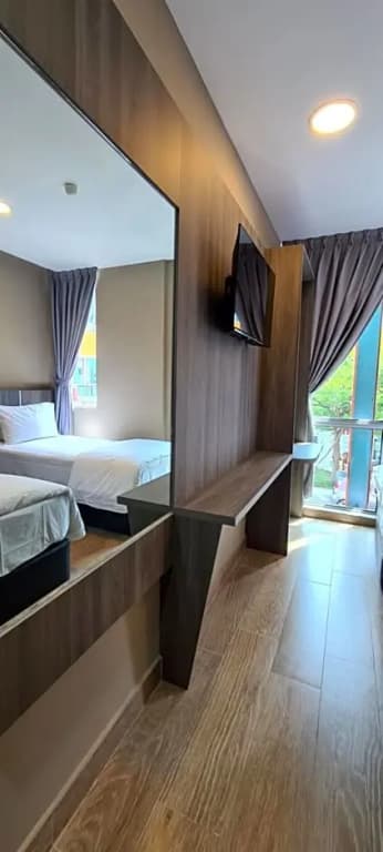 Zitro Hotel - photo 2