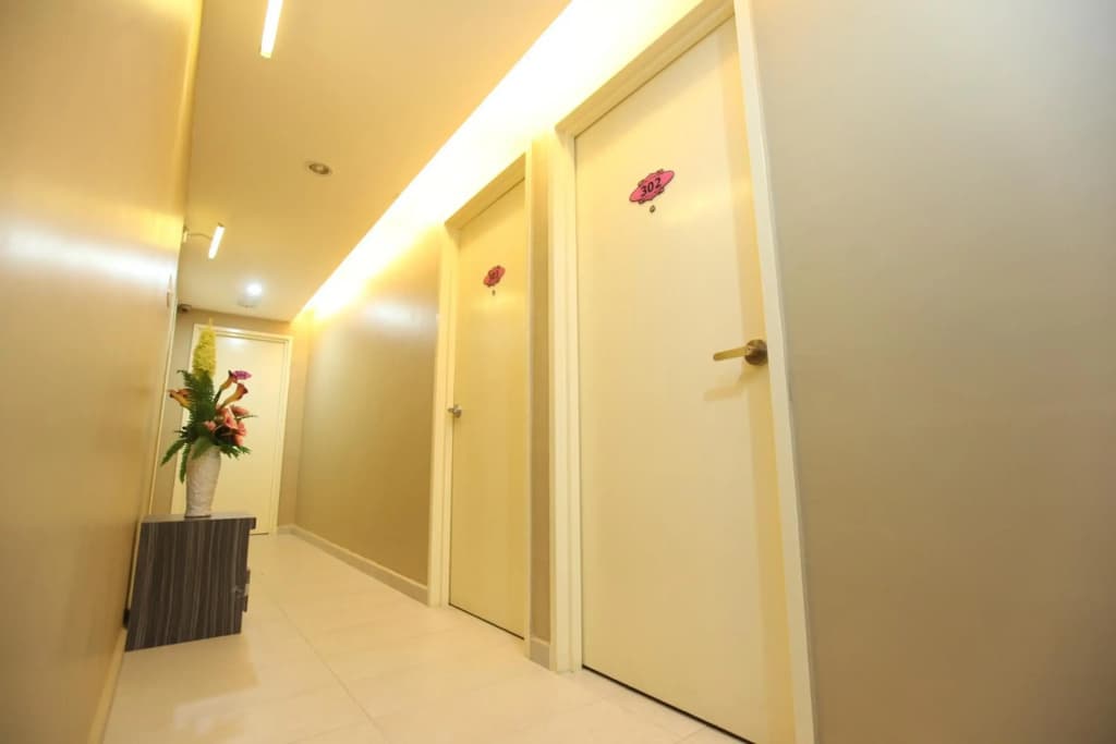 Al Huda Hotel - photo 12