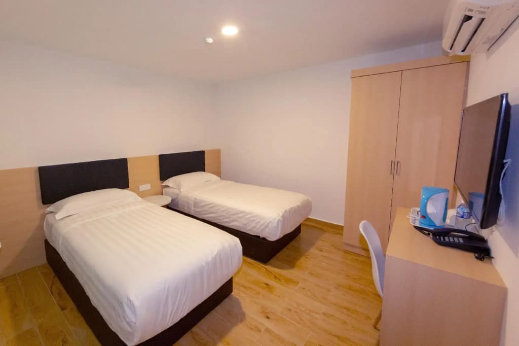 Elmark Hotel Melaka - photo 4