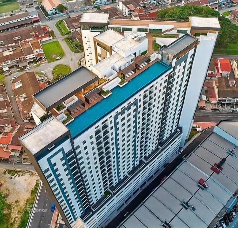 Infinity View Suites l The Horizon Ipoh l by Grab A Stay - 1-8 Pax - photo 1