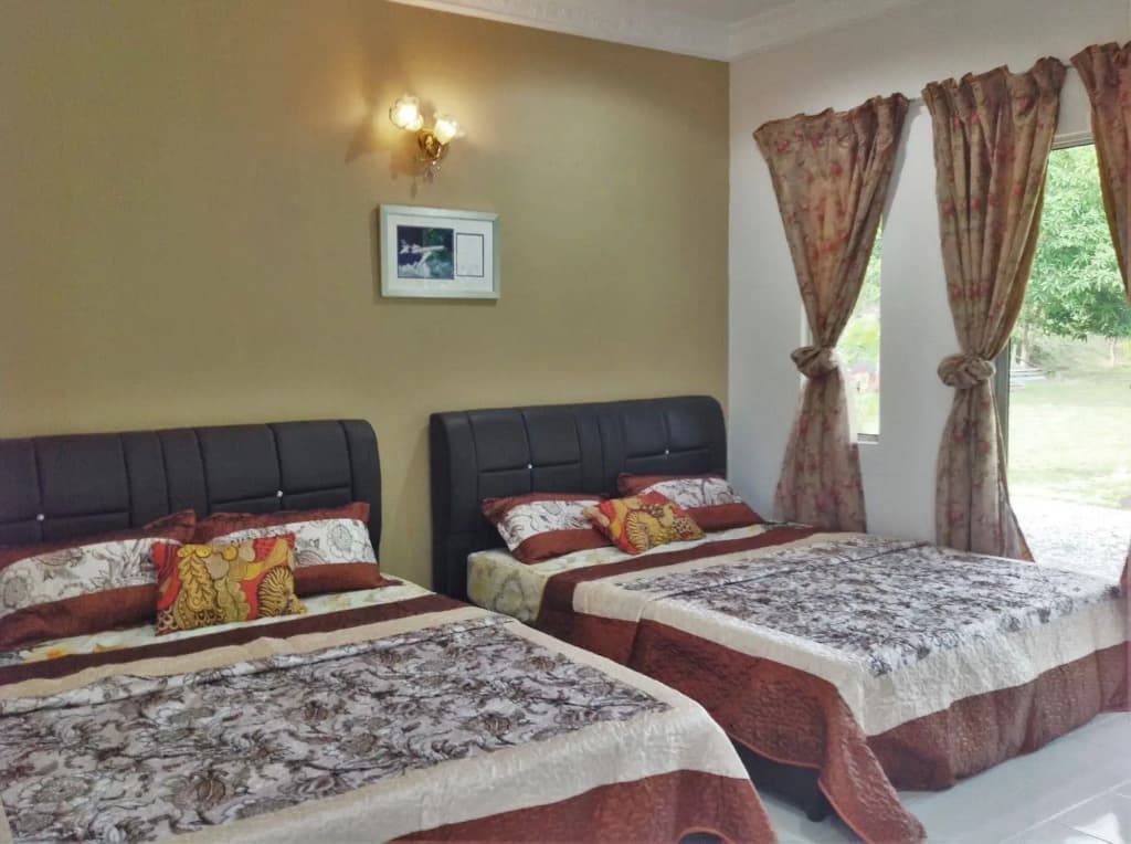 Kapal Terbang Guest House - photo 4
