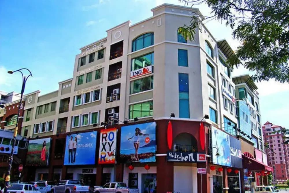 Le Hotel - photo 1