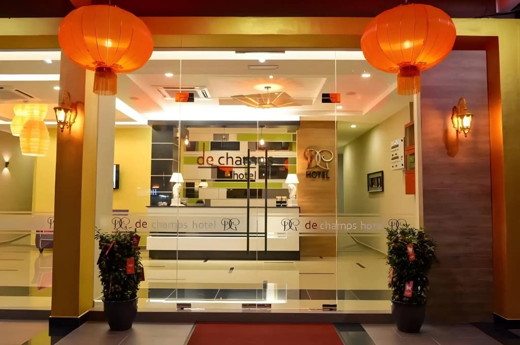 De Champs Hotel - photo 14