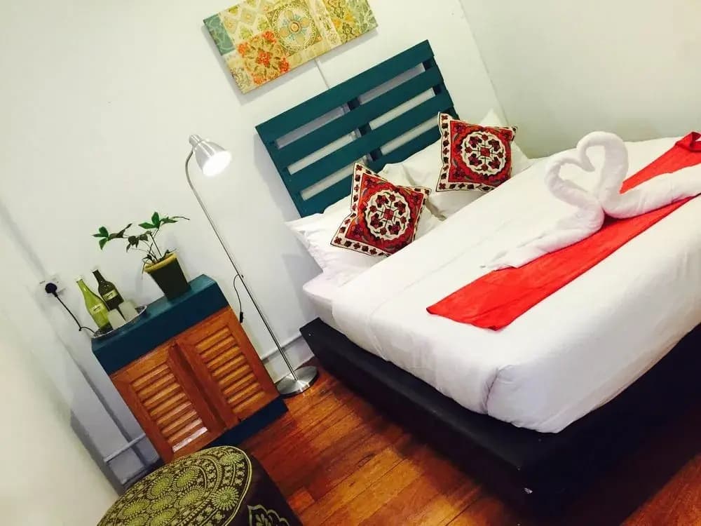 Fifty Six Guest House - Hostel - photo 10