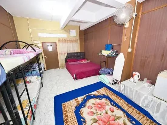 OYO 90915 Ilham Villa - photo 7