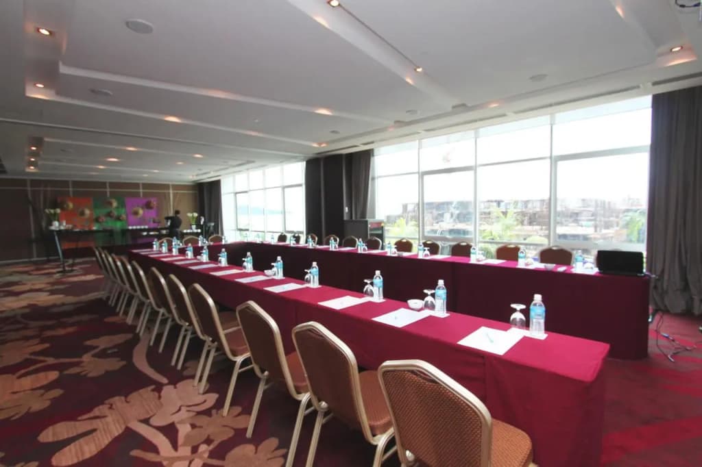Grandis Hotel - photo 22