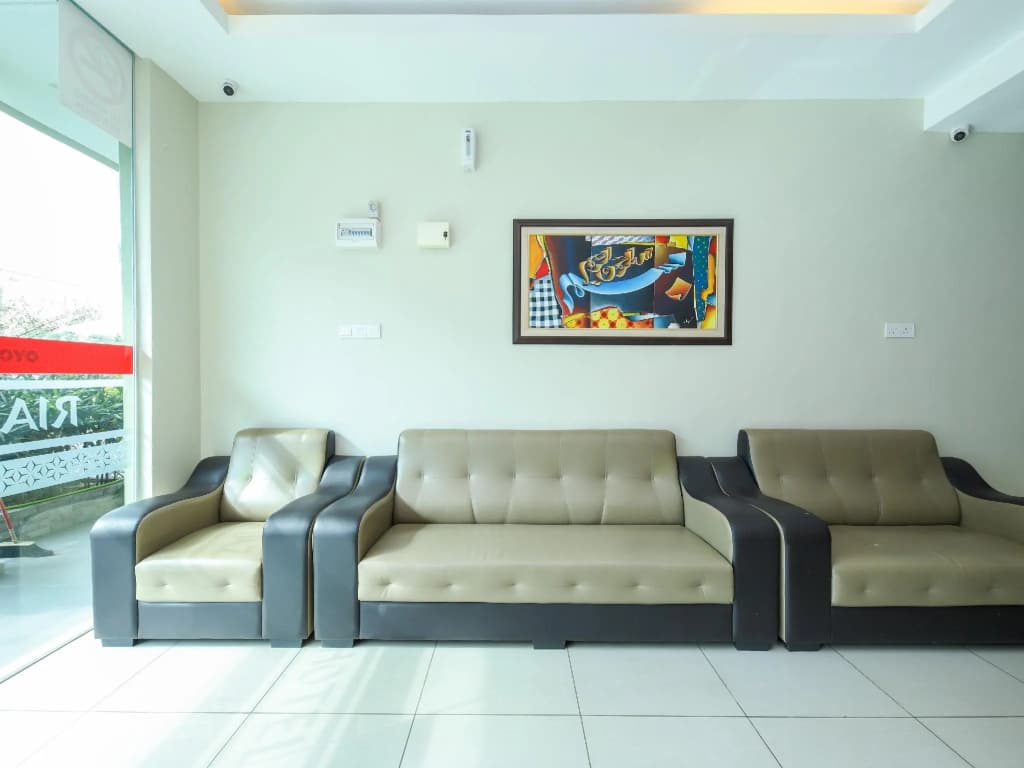 OYO 89839 Riaz Hotel - photo 12