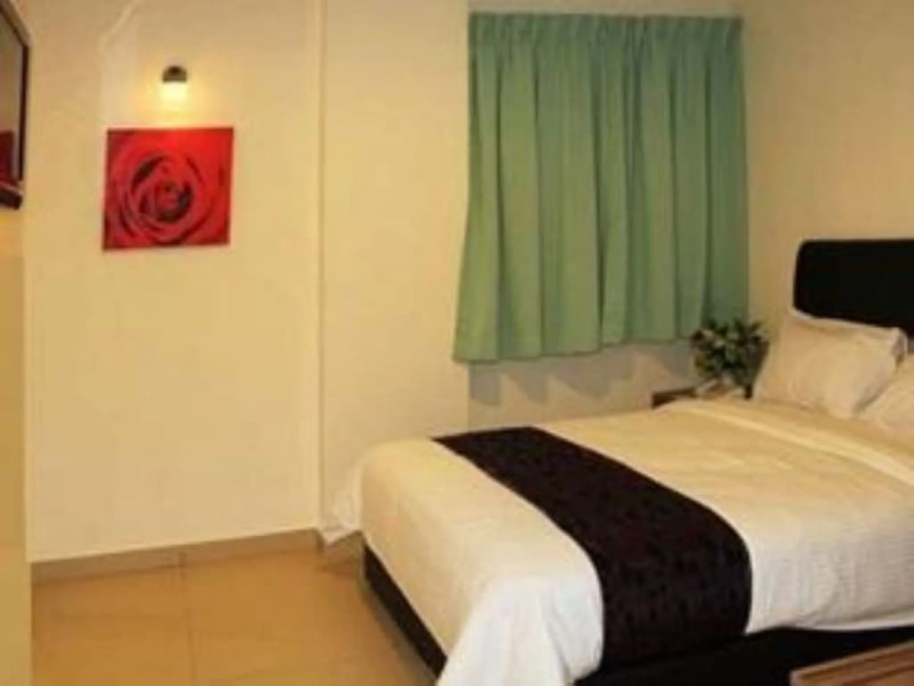 One Hotel Lintas Jaya - photo 3