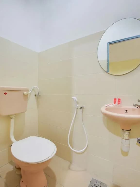 OYO 89590 Hotel Foong Inn - photo 8
