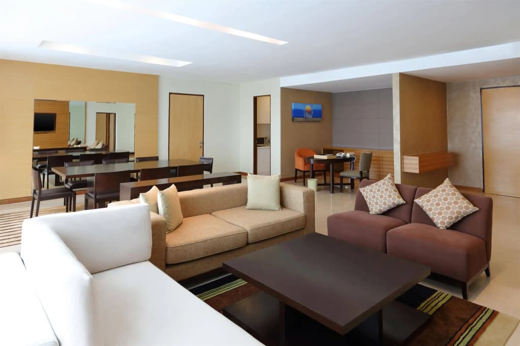 Century Kuching Hotel - photo 5