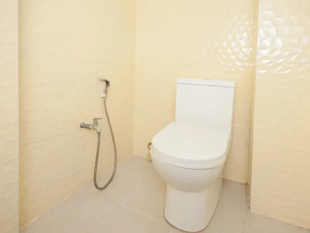 OYO 881 Bintang Square Hotel - photo 10