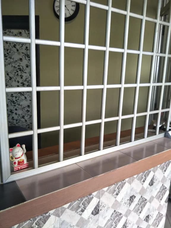S Avenue Hotel - photo 3