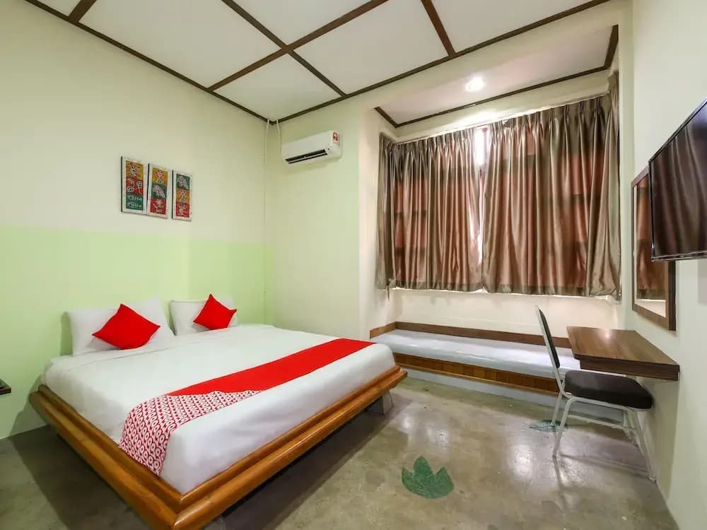 OYO 90297 Ivory Hotel & Resort - photo 2