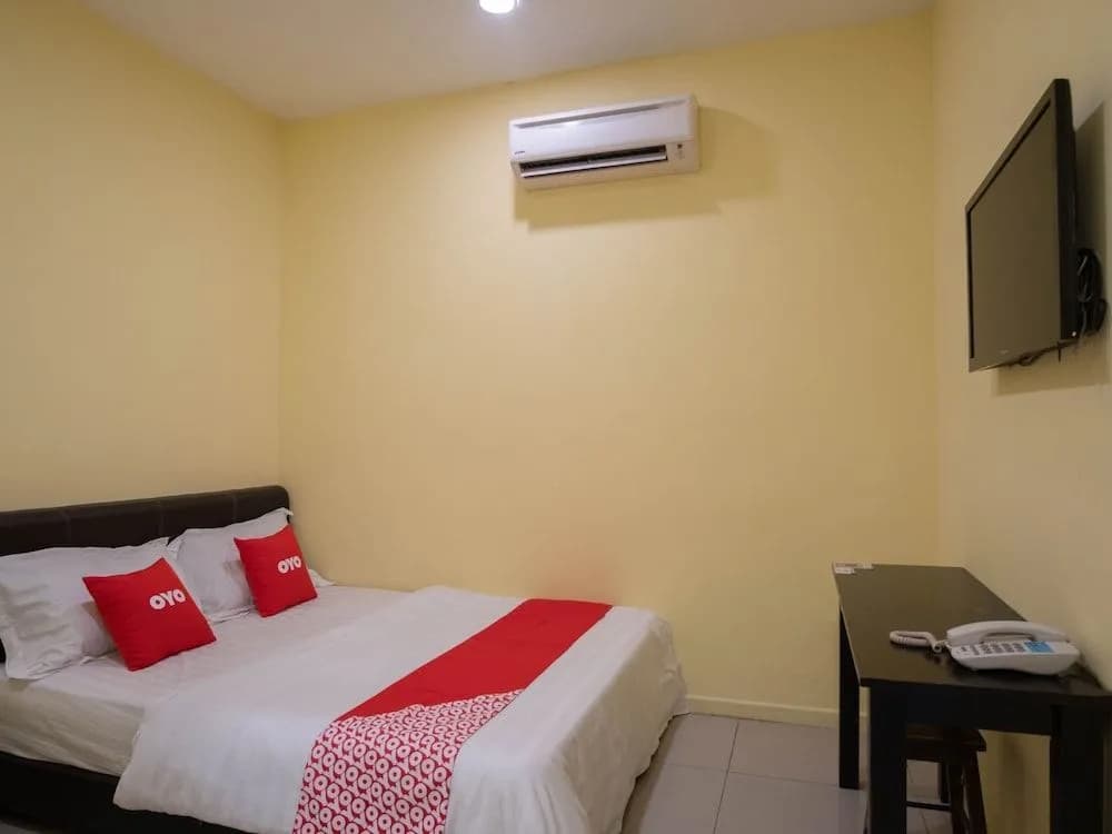 OYO 89453 PP Hotel - photo 1