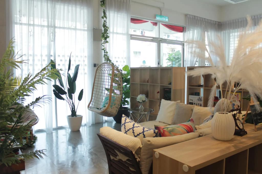 iO Hotel - photo 7