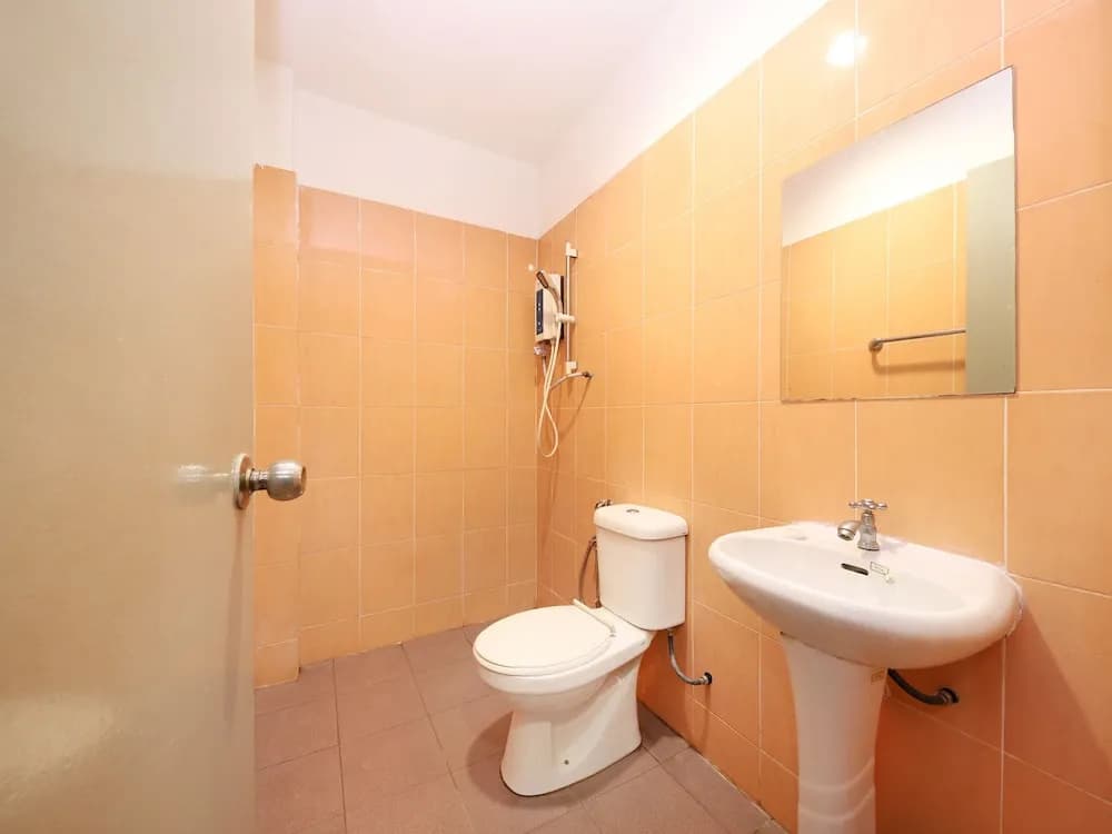 OYO 89676 Hotel 22 - photo 9