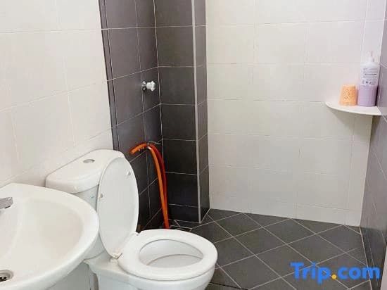 Niana Homestay Melaka - near town - photo 3